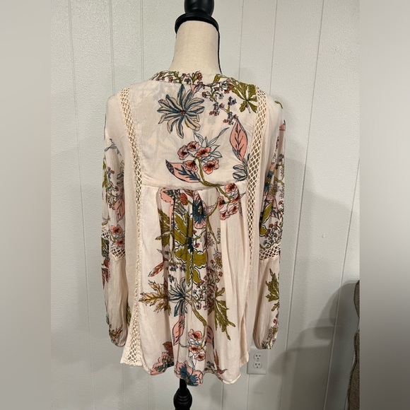 Anthropology RD + KoKo boho women’s cream and floral peasant design blouse - Picture 3 of 10